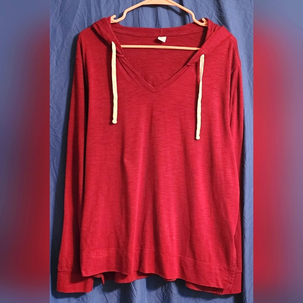 Old Navy Long Sleeved Shirt w Hood